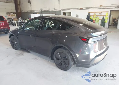 2026 Tesla Model Y Long Range Dual Motor All-Wheel Drive/Long Range Launch Series z USA, uszkodzony, nr VIN 7SAYGDEE7TF387729